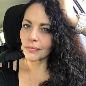 Meet your Posher, Marcela